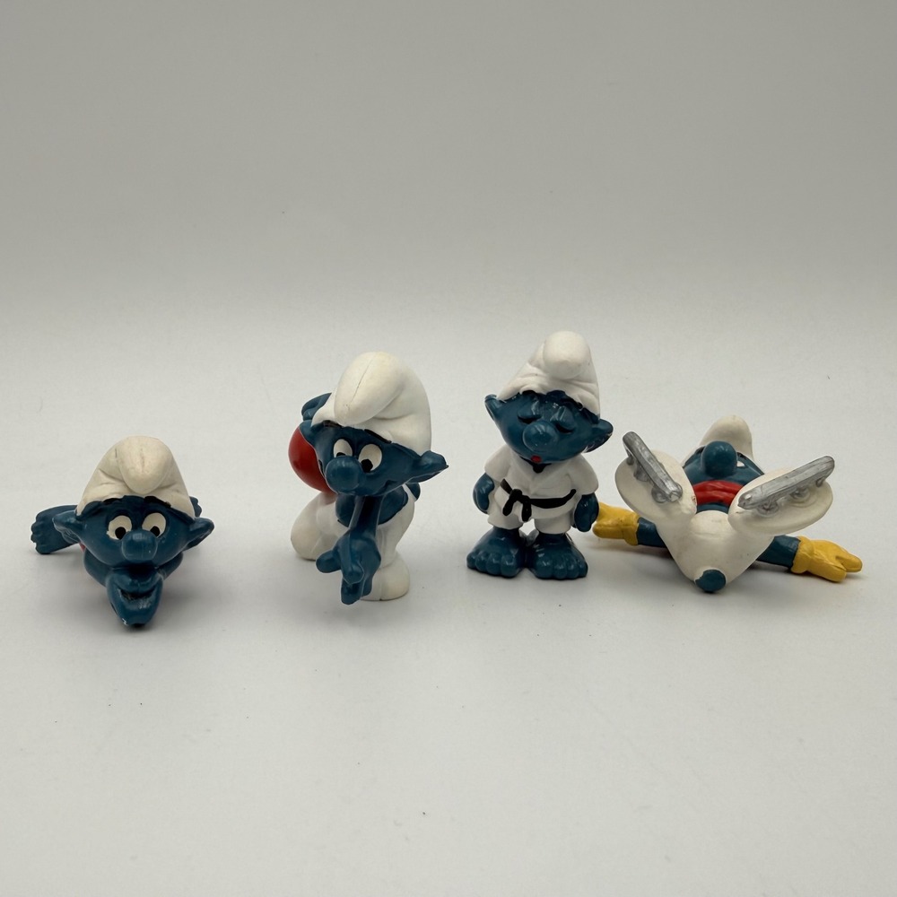 Vintage Schleich Peyo Smurfs PVC Figurines Lot 4 Karate Ice Skating Bowling 80s
